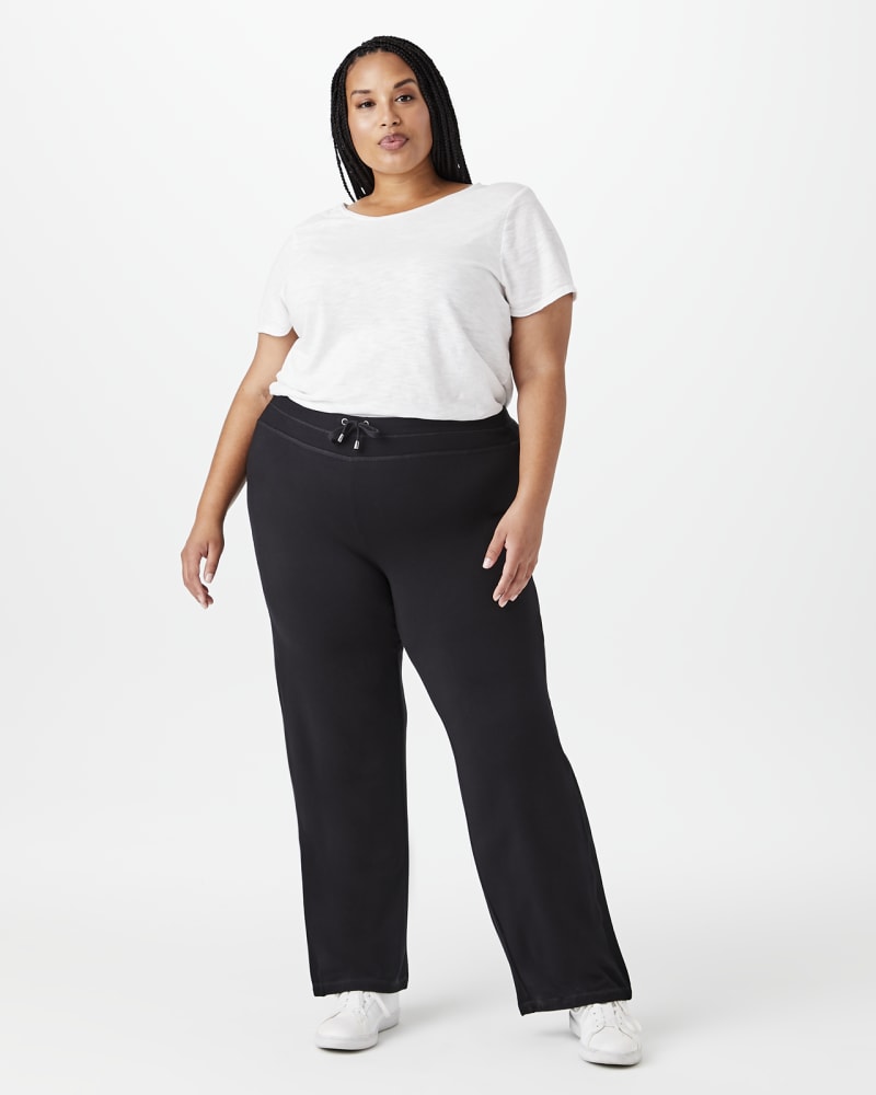 Plus size model with hourglass body shape wearing Peyton Lounge Pant by Marc NY | Dia&Co | dia_product_style_image_id:144280